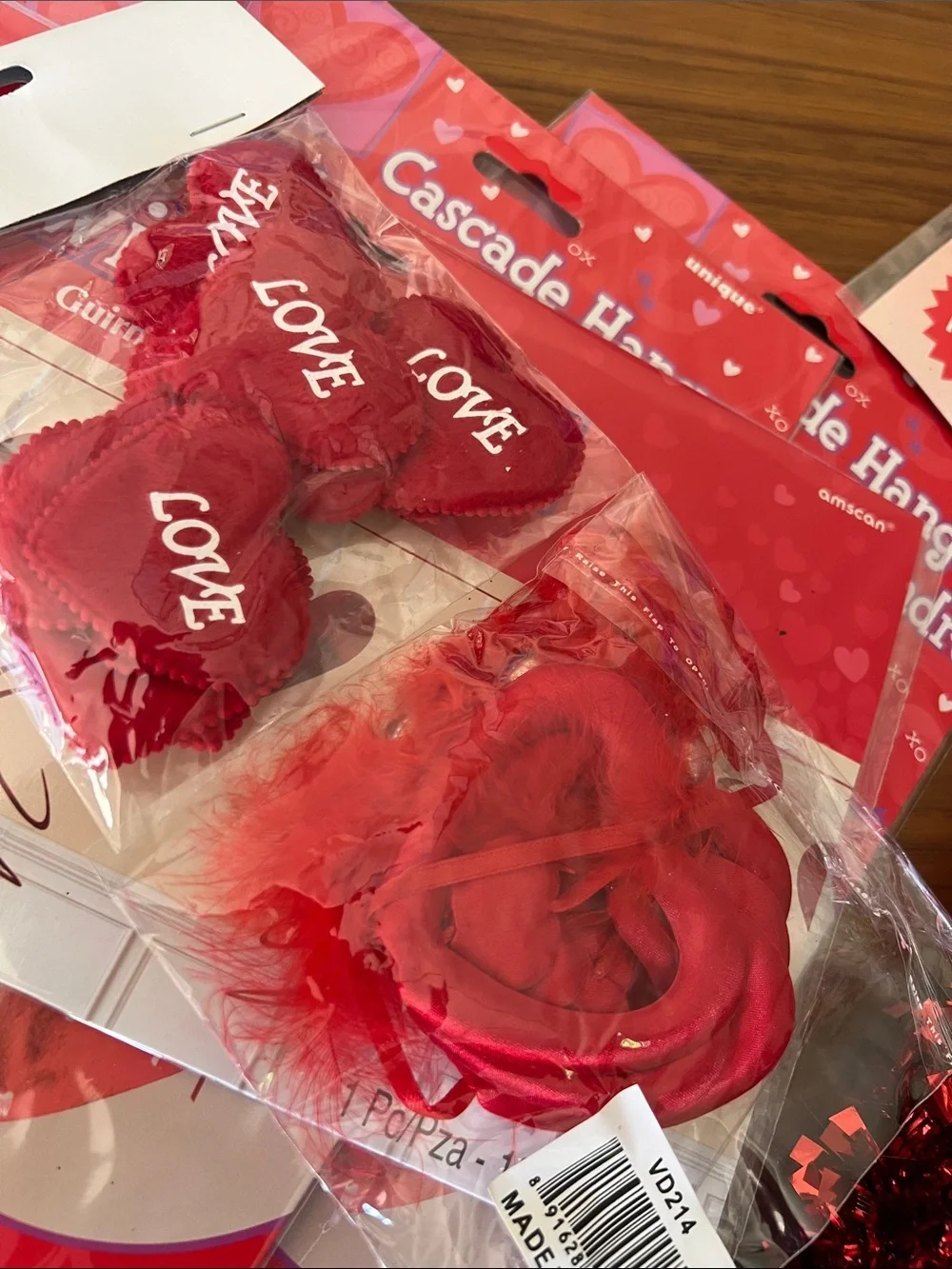 🟣 BOGO! Valentine Decorations Bundle